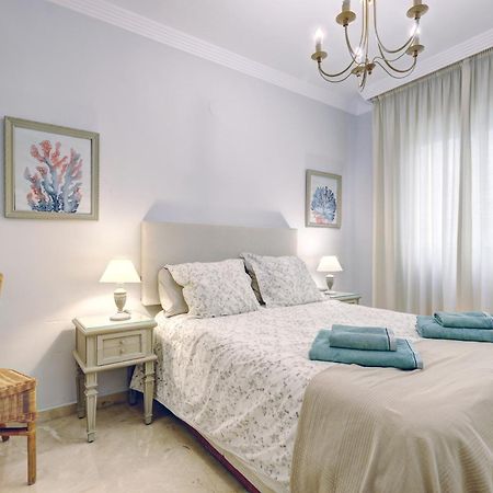 Banana Beach Primera Linea De Playa Marbella Exterior photo