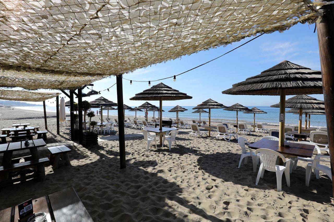 Banana Beach Primera Linea De Playa Marbella Exterior photo